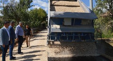 Antalya Büyükşehir’den Elmalı Kızılca  Mahallesi’nde asfalt çalışm