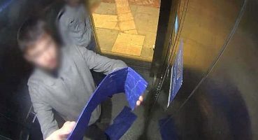 Asansör kabinlerine zarar verdiler