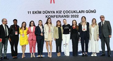 8.Dünya Kız Çocukları Günü Konferansı’ndan dünyaya çağrı: Genç kızların ve kadınların kendi geleceklerini inşa etmeleri için onlarla birlikte çalışalım