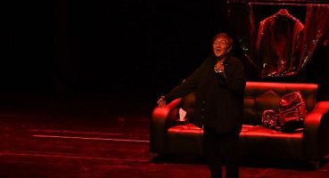 Ali Poyrazoğlu, festival için yazdığı oyunu “Şıngır Şıngır Beyoğlu” ile eşsiz bir gece yaşattı