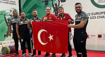 Antalya Büyükşehir sporcusu Aleyna Kaymaz Avrupa Şampiyonu