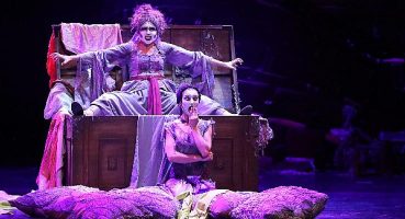 Antalya Şehir Tiyatroları Doğu Garajı sahnesi açıldı