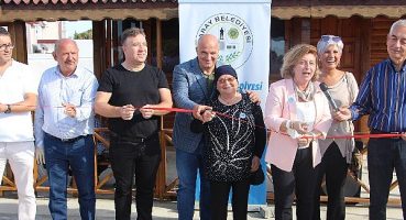 Başkan Erkiş Etüt ve Ödev Evi’nde ilk dersi verdi