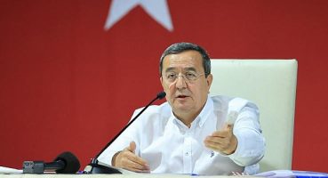 Batur’dan Soyer’e hizmet binası teşekkürü