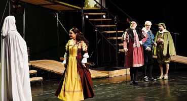 Beyoğlu Kültür Yolu Festivali’nden “Hırçın Kız” geçti