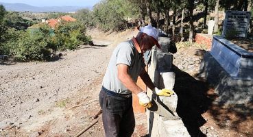Burhaniye Yaylacık Mezarlık Duvarı Onarıldı