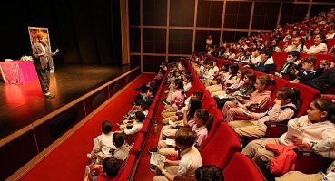 Çetinel, çocukların söyleşi konuğu oldu