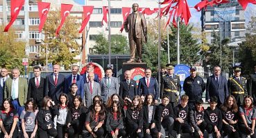 Cumhuriyet Bayramı Bayrampaşa’da coşkuyla kutlandı