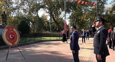 Cumhuriyet Bayramı Coşkusu Resmi Törenlerle Başladı