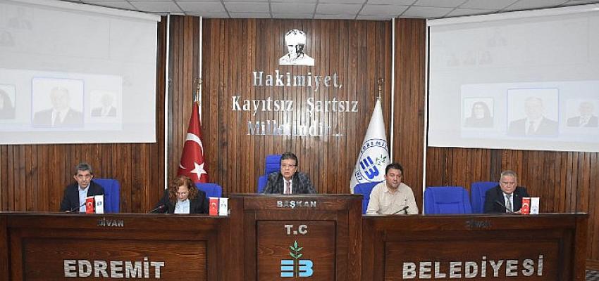 edremit-belediyesinin-2023-butcesi-1-milyar-100-milyon.jpg