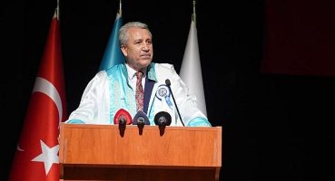 Ege, 20 alanda ilk 10 Türk devlet üniversitesi arasında yer alıyor