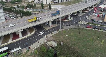 Gölcük Yüzbaşılar Köprülü kavşağı yan yollarında yol çizgileri çekildi