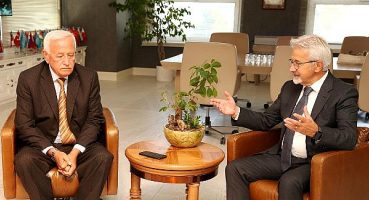 Muhtarlardan Başkan Erdem’e teşekkür ziyareti