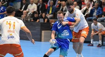 Nilüfer farka koştu