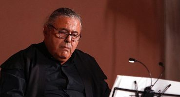 Ruhi Ayangil ve Ad Fontes’in sıra dışı müzik keyfi “Yaşamak” oldu