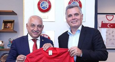 TFF Başkanı Mehmet Büyükekşi’ye Turkcell Genel Müdürü Murat Erkan’dan ziyaret