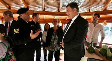 Tohumlar Atadan, Bohça Karşıyaka’dan