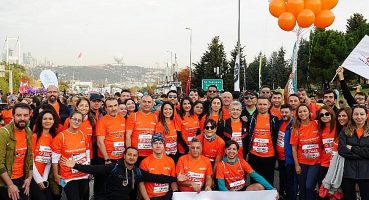 AÇEV, İstanbul Maratonu’nda hedefini aşarak 546 çocuğa ulaştı