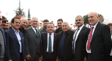 Antalya Hali’nde yeni sezon açıldı