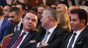 Başkan Böcek konaklama vergisinden pay  almak için Bakan Ersoy’dan destek istedi