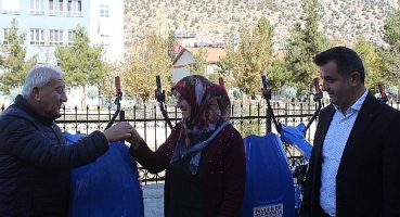 Bozkır Belediyesi 41 Üreticiye yüzde 80 Hibeli Çapa Motoru Desteği Sağladı