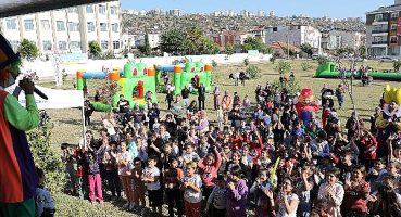 Çocuklar ara tatilde şenlikte buluştu