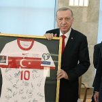 cumhurbaskani-erdogan-tff-baskani-mehmet-buyukeksiyi-kabul-etti.jpg