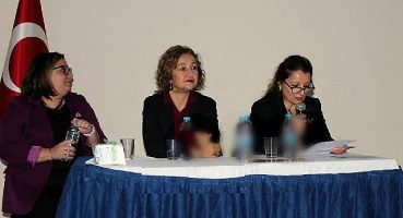 Doç. Dr. Ali Ekşi Toplumları başarıya ulaştıran kadınlardır