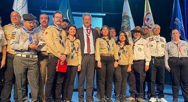 Engelsİzciler Projesi’ne teşekkür plaketi