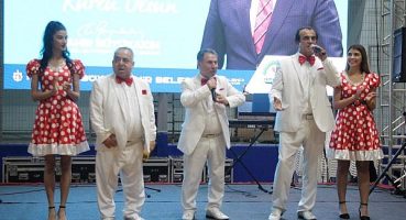 Hababam Vokal Grubu öğretmenler için sahne aldı