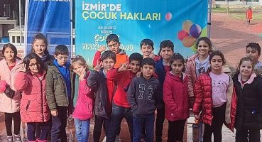 İzmir’de Çocuk Hakları Günü unutulmadı