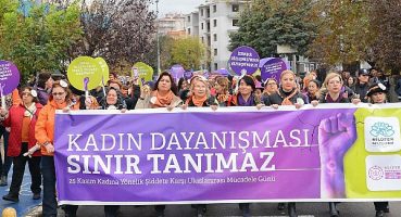 Kadına yönelik şiddete karşı isyanlarını dile getirdiler