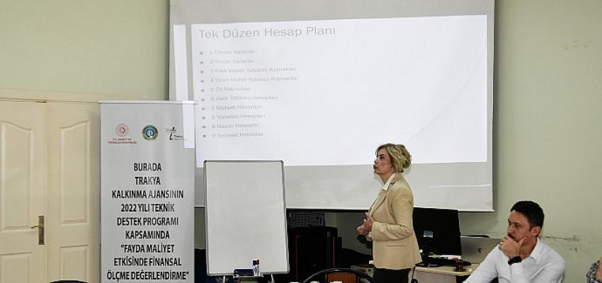 malkara-belediye-personeline-fayda-maliyet-etkisinde-finansal-olcme-degerlendirme-egitimi-veriliyor.jpg