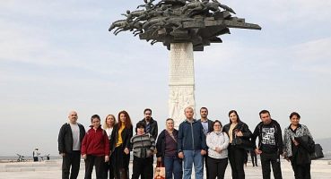 Menderes Belediyesi’nden kursiyerlere “engelsiz” gezi