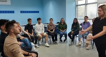 Öğretmen adaylarına yönelik sanat terapisi eğitimi ve farkındalık atölyeleri düzenlendi