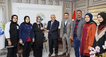 Okuyan İlçe “Yahyalı”