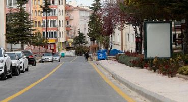 Sıcak Asfalt Serimi Tamamlanan Yollarda Çizgi Çalışması Yapıldı