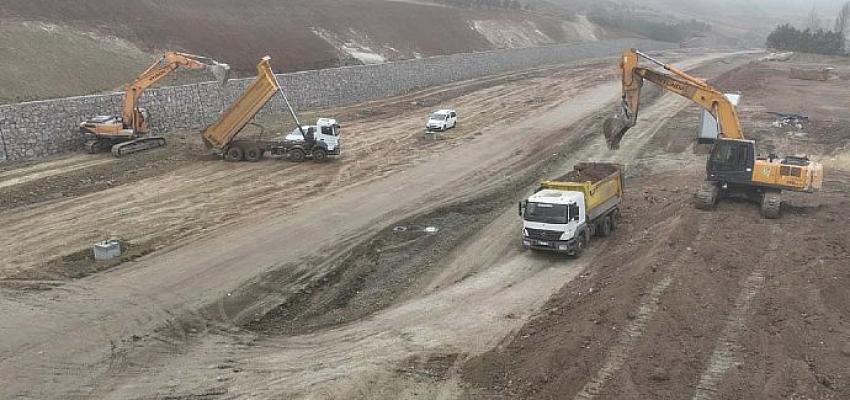 sivas-cayboyu-baglanti-yolunda-calismalar-devam-ediyor.jpg