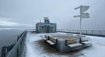Tahtalı Dağı’nın zirvesine yılın ilk karı yağdı