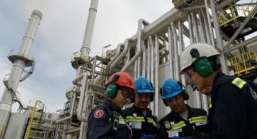 Tüpraş tam kapasite çalışırken Stratejik Dönüşüm Yolculuğu için yatırımlarına da kesintisiz devam ediyor