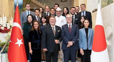 Türk baklavası, Nadir Güllü ile ilk kez Tokyo’da