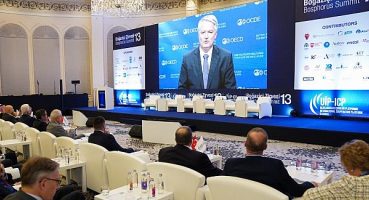 Uluslararası düzenin eksik yerlerini birlikte tamamlayalım