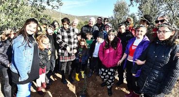 Zeytini merkezine alan ilk çocuk festivali İzmir’de yapıldı