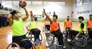 Bornova’da farkındalık yaratan maç