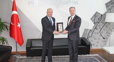 Genç Girişim ve Yönetişim Derneği'nden Ankara Sanayi Odası Başkanı Seyit Ardıç'a Tebrik Ziyareti