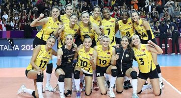 VakıfBank, Kulüpler Dünya Şampiyonası'na kazanarak başladı