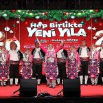 yilbasi-festivalinde-cosku-suruyor.jpg