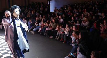 Antalya'da çocuklar tiyatro dolu bir tatil geçiriyor