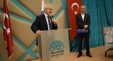 Nilüfer Belediyespor'da  Tamer işler'e güven oyu