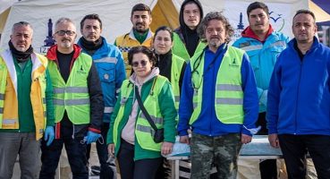 İzmir Büyükşehir Belediyesi Hatay'da sahra hastanesi kuruyor